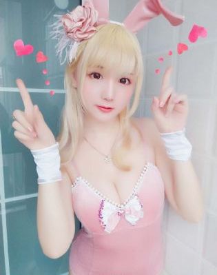 《年轻女教师2》电影