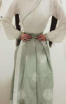 女巨人电影