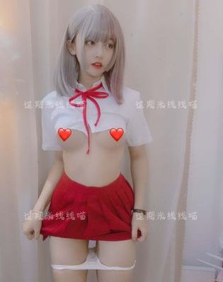 少年男仆库洛在线观看
