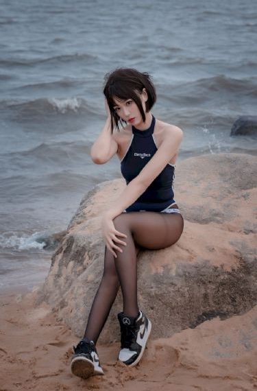 苦月亮在线