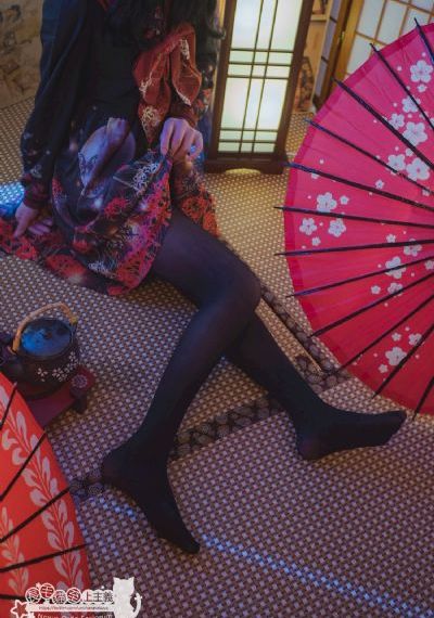 小小姑娘电影免费播放
