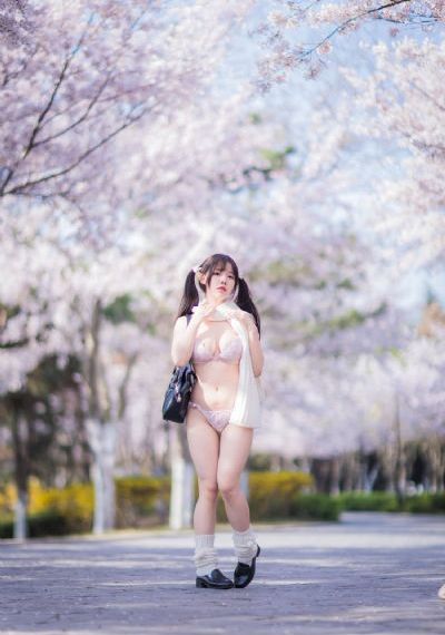 劳拉1
