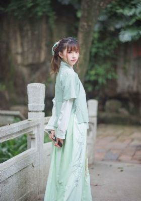 蓝 电影
