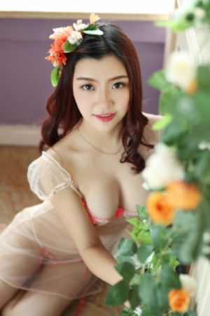 男人多人做人爱的视频