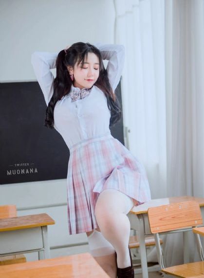 《艳美2》动漫在线