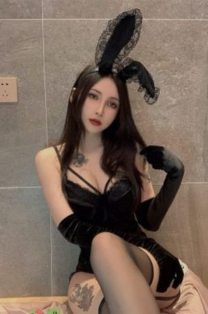 魔装学园在线观看