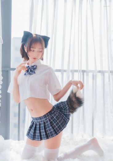 电影〈一双绣花鞋〉