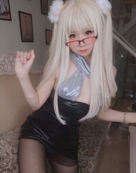 《屠宰呕吐娃娃》