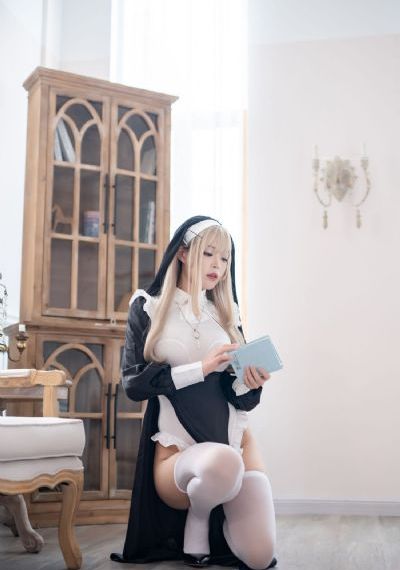 技术高超的邻家姐姐