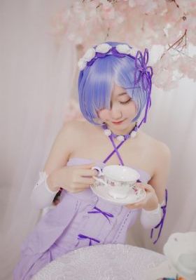 我唾弃你唾弃的坟墓2